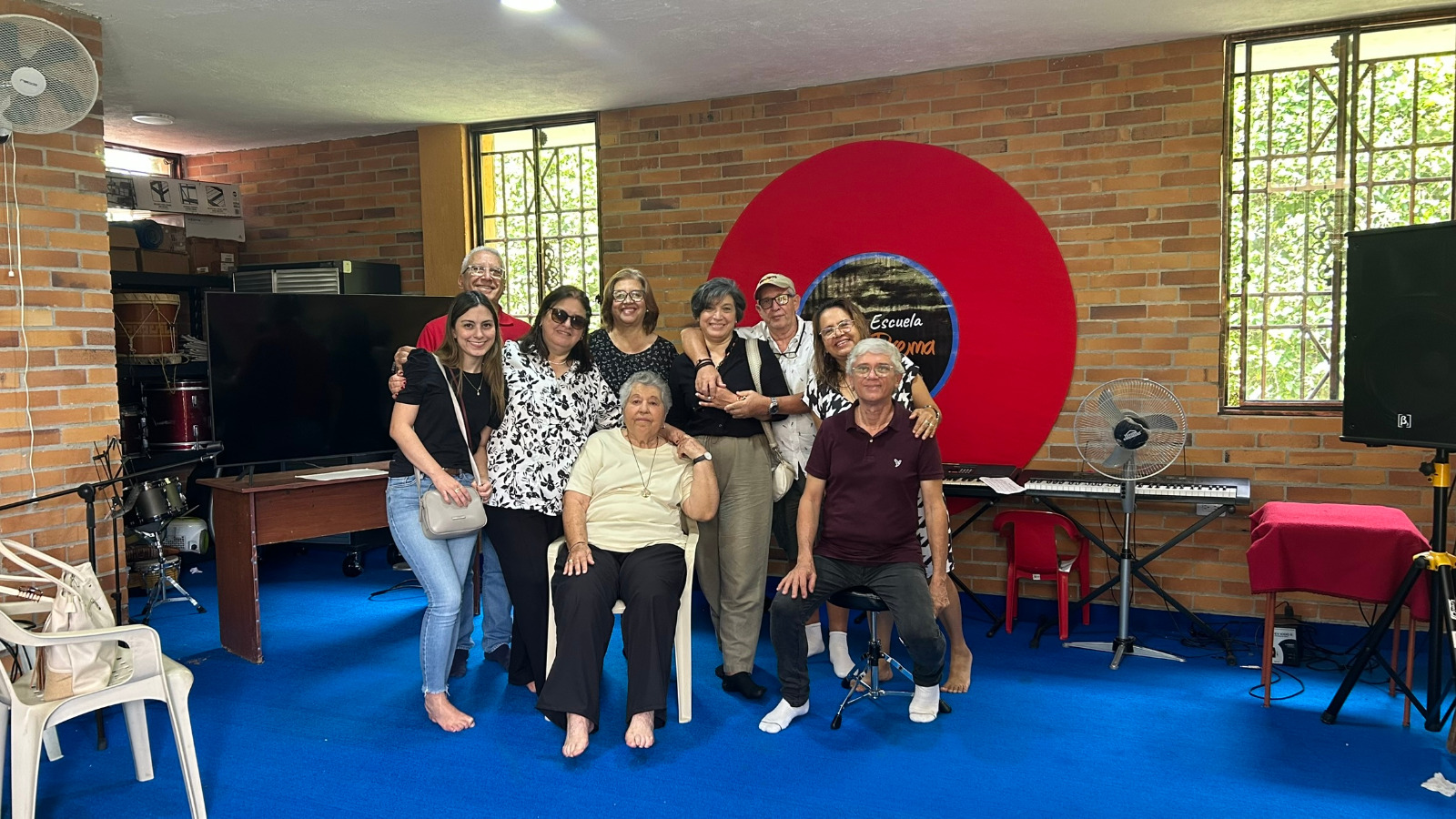 Entrega del Salón de Música Juanpa Vive